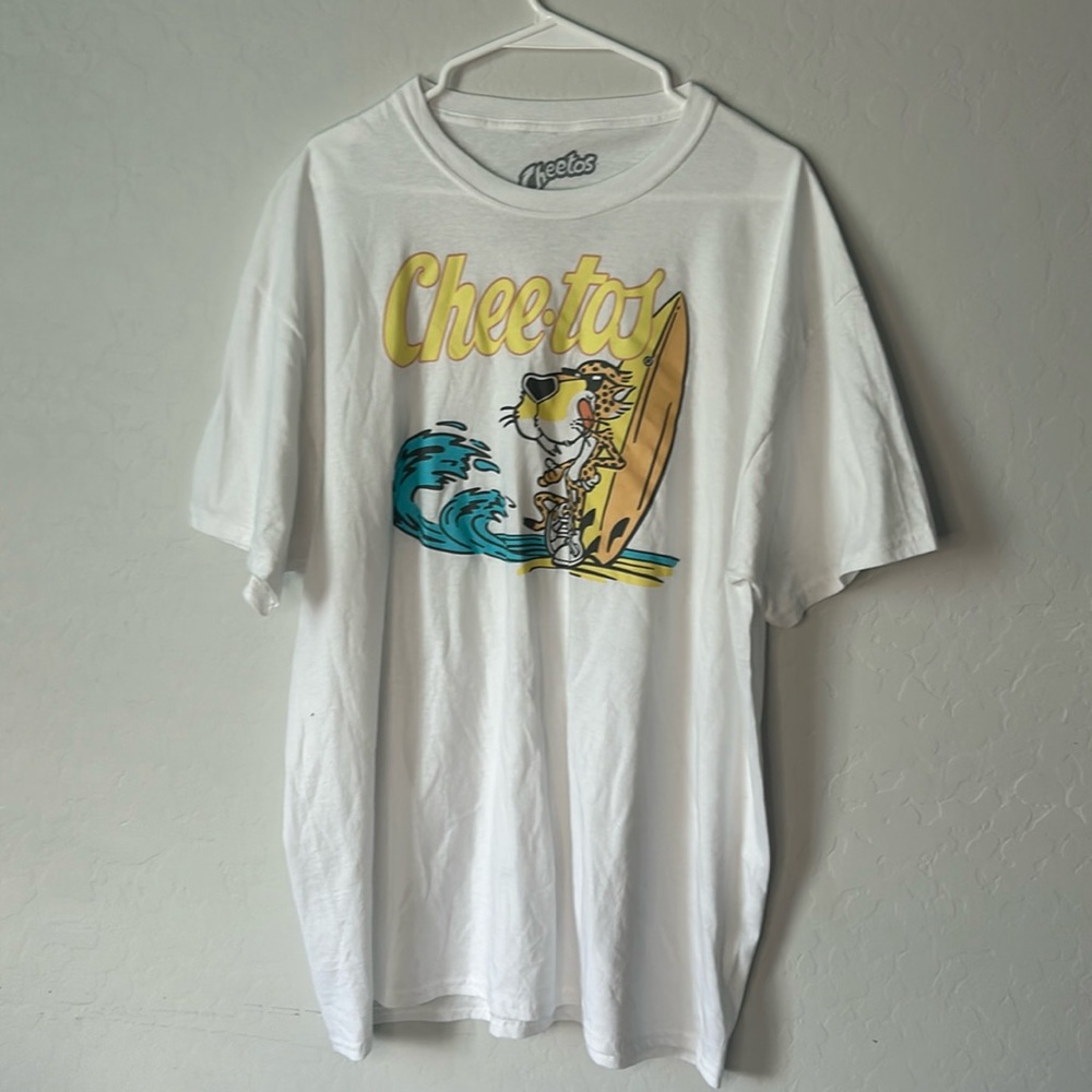 White graphic tee